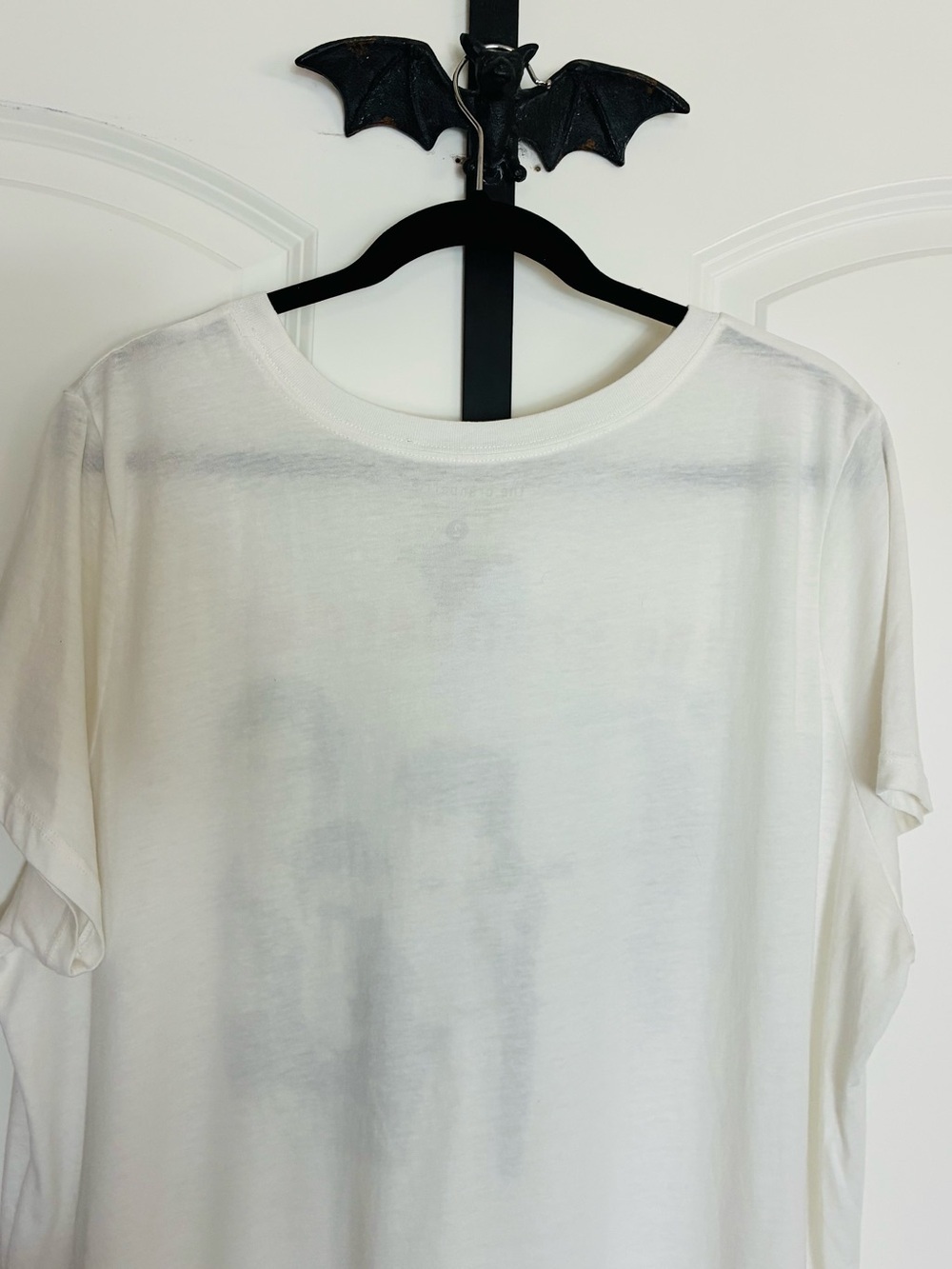 NWOT Torrid The Cranberries Vintage-Style White Band Graphic Tee โZombieโ 2X - Picture 4 of 7